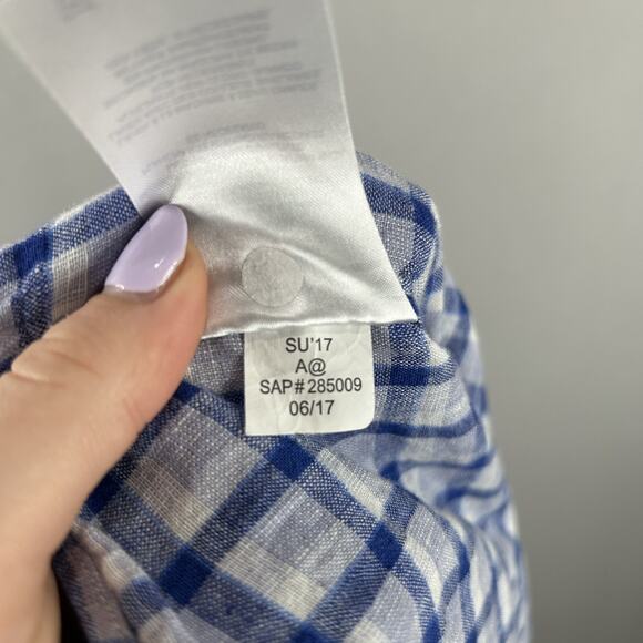 Buttoned Down Mens Shirt Large Blue Linen Blend Fitted Plaid Beachy Preppy - Picture 6 of 7